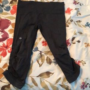 Lululemon yoga pants